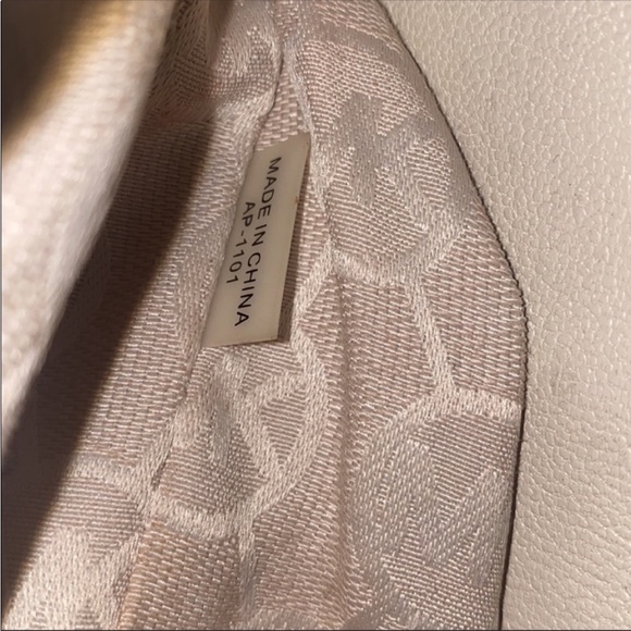 👜 Michael Kors Medium Hamilton Bag 👜 - Picture 4 of 9